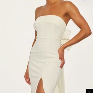 Lulu's Cream Strapless Midi Dress